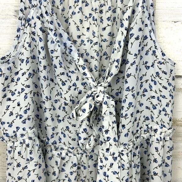 Sienna Sky Women’s L Blue White Floral Spaghetti Strap Cinch Blouse Lightweight - Picture 6 of 6